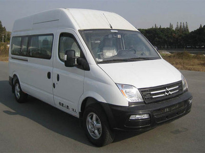 SH6590A4D5-N型客车图片