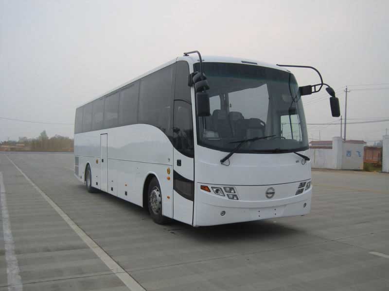 西安西沃客车XW5183XLJA型旅居车