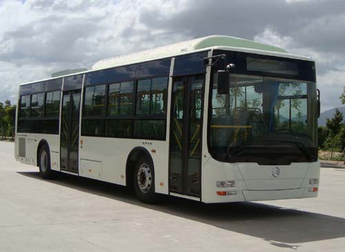 XML6125JHEVA8C1型混合动力城市客车