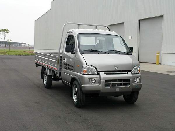 CNJ1030RD30NGV型轻型载货汽车