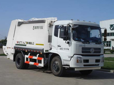 青特解放25吨以上20-25万压缩垃圾车
