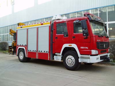 AS5143TXFJY120型重汽豪沃双排座抢险救援消防车