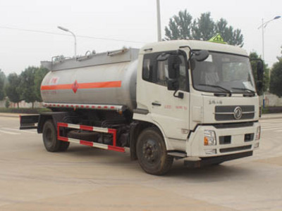 SCS5161GRYD型易燃液体罐式运输车图片