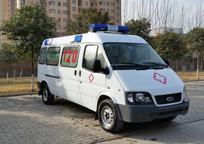 CQK5031XJH4型救护车