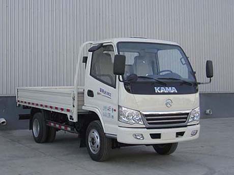 KMC1040B28D4型载货汽车