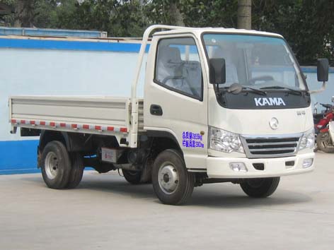 KMC1037A26D4型载货汽车