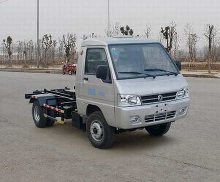 DFA5030ZXX-KM型东风小霸王车厢可卸式垃圾车