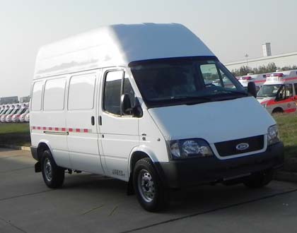 JX5040XXYTHA-H4型厢式运输车