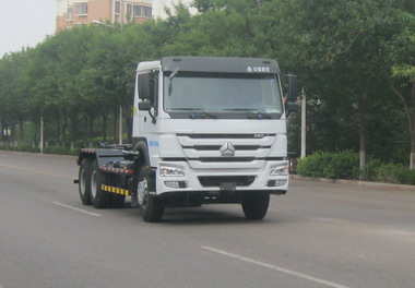 ZJV5250ZXXHBZ4型车厢可卸式垃圾车