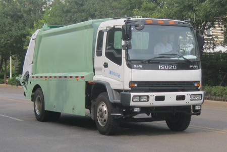 ZJV5161ZYSHBQ4型庆铃五十铃FVR重卡压缩式垃圾车
