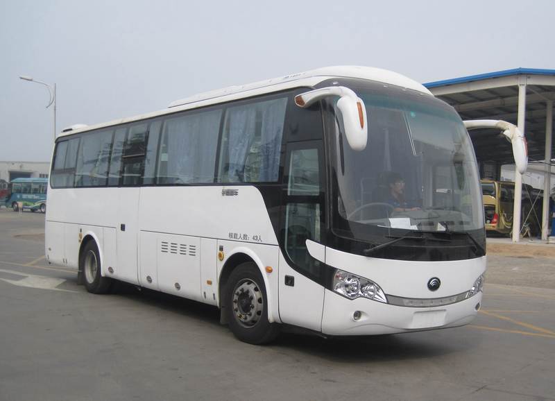 ZK6998HNQ1Y型客车