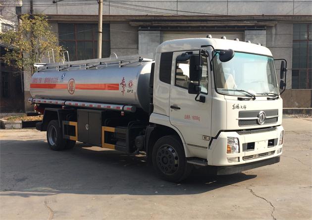 东风牌12吨（DFZ5160GJYBX5S）加油车专业测评