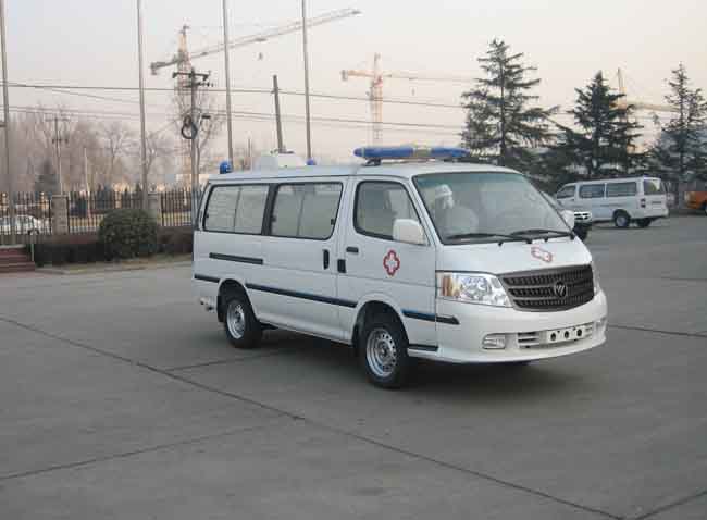 BJ5036XJH-X1型救护车