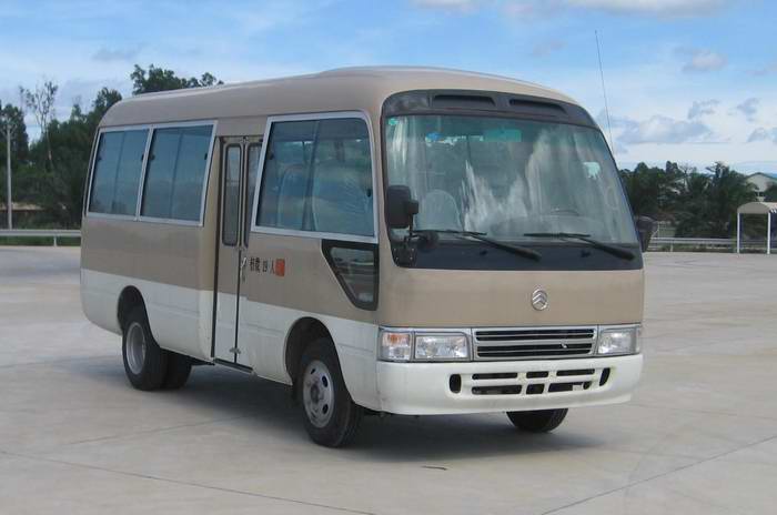 XML6601J78型客车