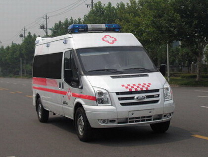 NJK5048XJH4型救护车