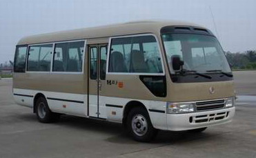 XML6700J88型客车
