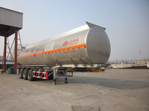 SDW9406GRY型铝合金易燃液体罐式运输半挂车图片