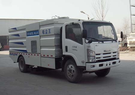 CXY5100TSL型庆铃五十铃700P中卡扫路车