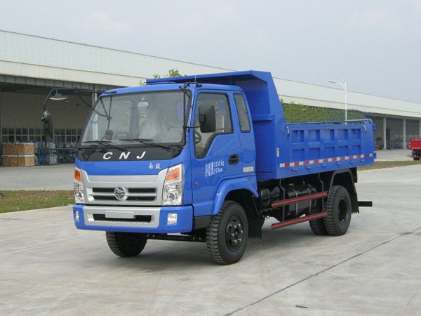 四川南骏NJP4010PD9型自卸低速货车