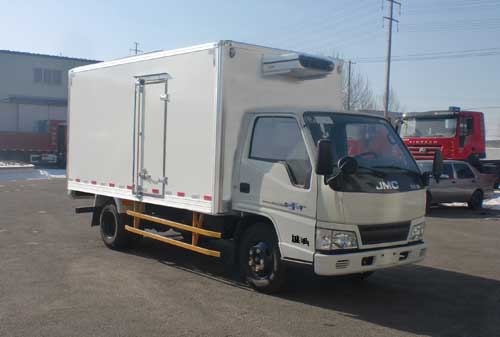 QLY5043XLC型江铃新顺达单排冷藏车