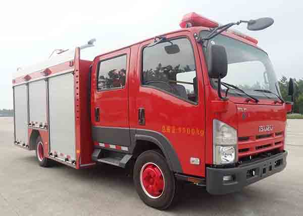 SJD5101GXFPM35-WSA型庆铃五十铃700P中卡泡沫消防车