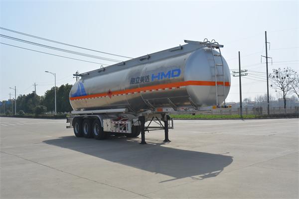 HFV9400GRYA型铝合金易燃液体罐式运输半挂车图片