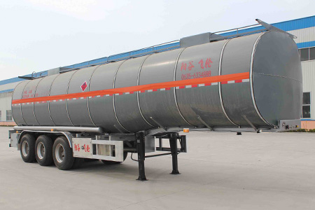 SFL9402GRYL型铝合金易燃液体罐式运输半挂车图片