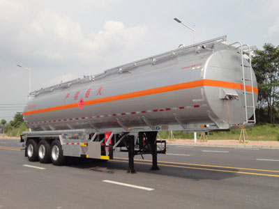 YQ9400GRYT2型铝合金易燃液体罐式运输半挂车图片