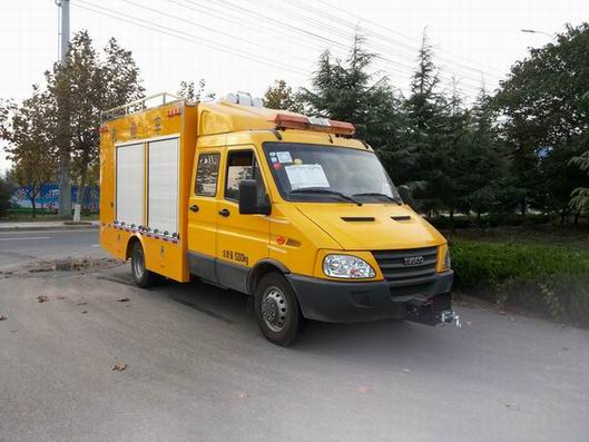 QJM5052XXH型救险车