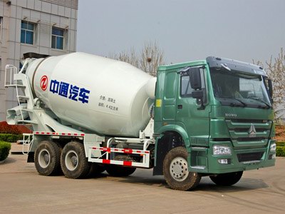 ZTQ5250GJBZ7T43D型中国重汽HOWO后双桥混凝土搅拌运输车