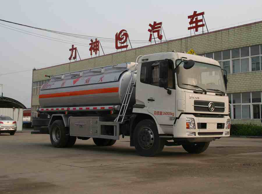 SLS5160GRYD4型东风天锦铝合金易燃液体罐式运输车