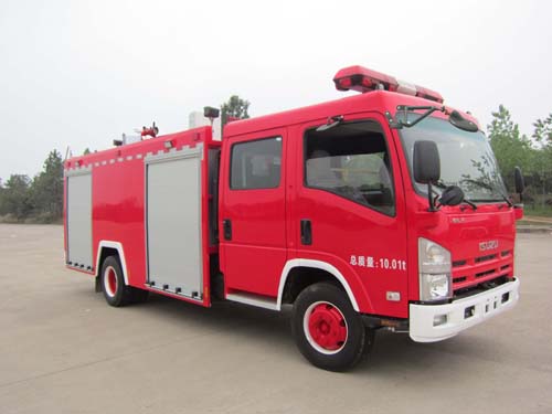 MX5101GXFSG30型庆铃五十铃700P中卡水罐消防车