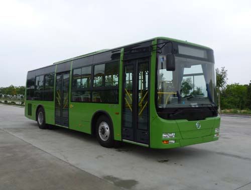 XML6105JEVA0C型纯电动城市客车
