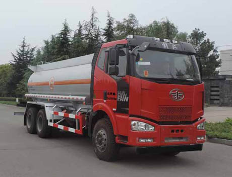ZLQ5250GFW型腐蚀性物品罐式运输车