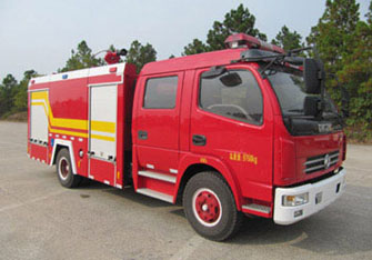 HXF5100GXFSG35-D型东风大多利卡水罐消防车