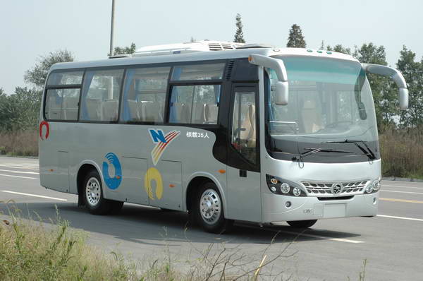 CNJ6800LQNV型客车