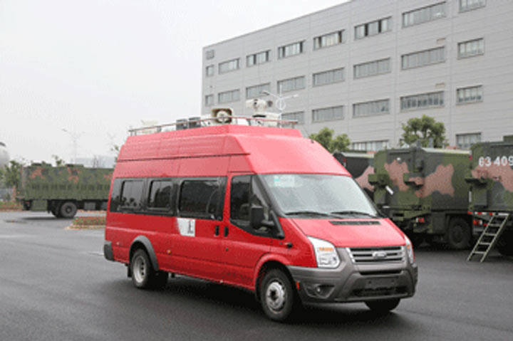 CEV5040XTX型通信车
