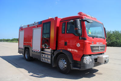 LLX5184GXFPM60-T5G型泡沫消防车