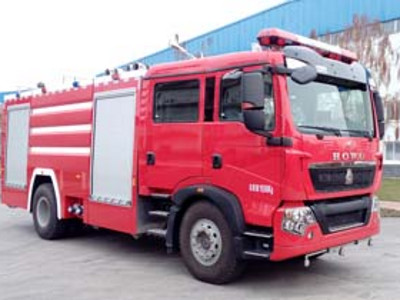 金猴10-15万5吨泡沫消防车