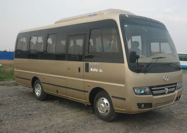 新疆中通客车XJ6660TC5型东风风尚两用客车