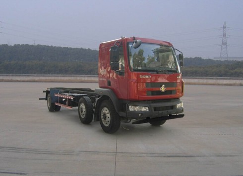 FXB5250ZXXLZ5型柳汽乘龙小三轴车厢可卸式垃圾车
