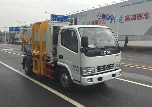 九通汽车厂KR5070ZZZD5型多利卡D6自装卸式垃圾车