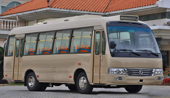 XML6809JEVA0C型纯电动城市客车
