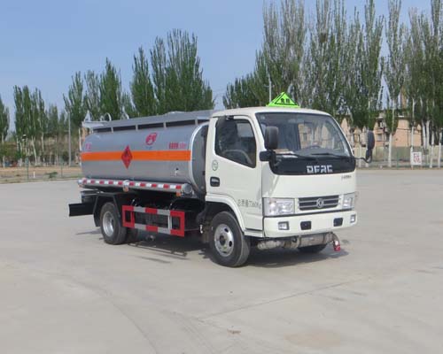 HLN5070GJYE5型东风多利卡3-5吨加油车