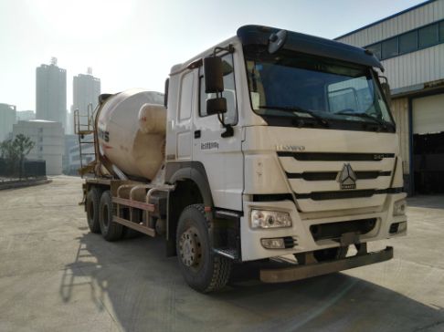 SYM5253GJB1EZ型混凝土搅拌运输车