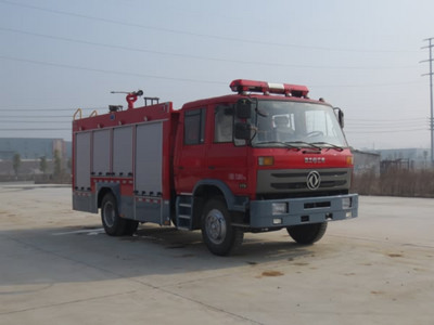江特5-10万10吨水罐消防车