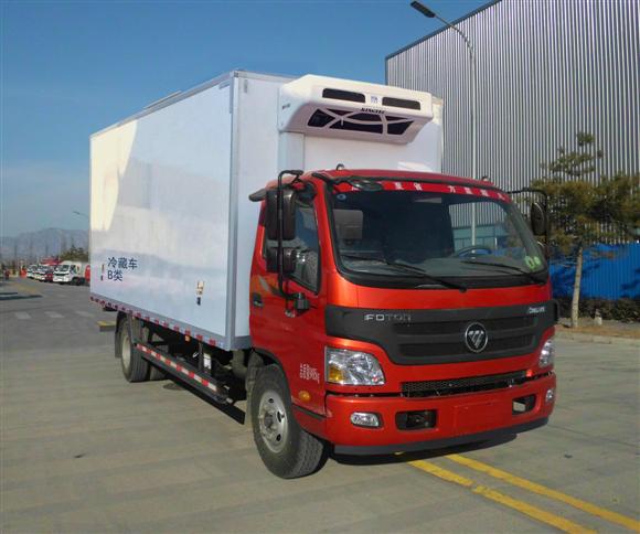 BJ5109XLC-A2型福田排半国五6.1米冷藏车