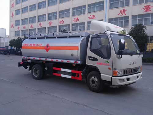 CLQ5070GJY5HFC型江淮骏铃4-5吨加油车