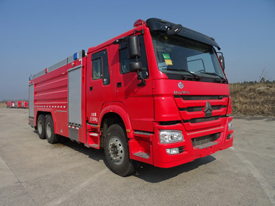 天河5-10万20吨水罐消防车