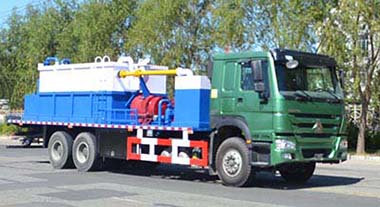 吉林石油装备技术JS5253TJC型洗井车